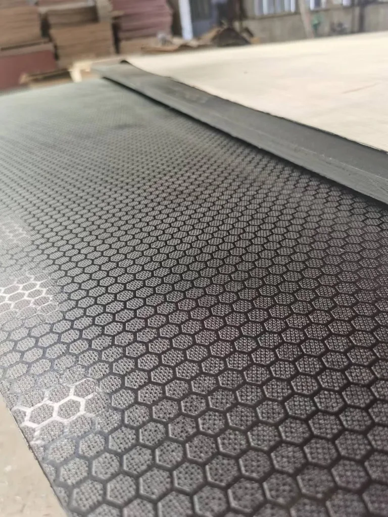 Anti-Slip Plywood Product Photo