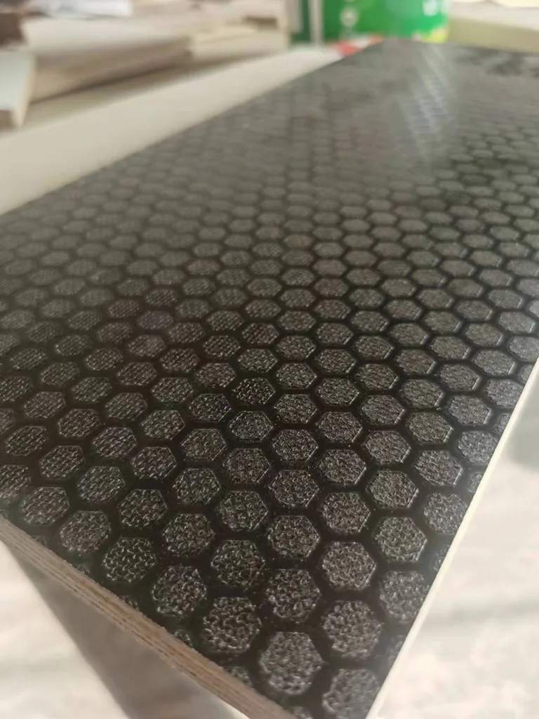 Anti-Slip Plywood Product Photo