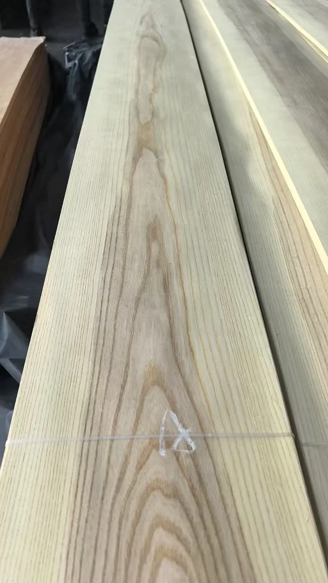 Ash veneer texture