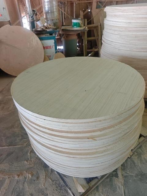 Plywood Cable Reel Flanges — Large-diameter flange discs at workshop