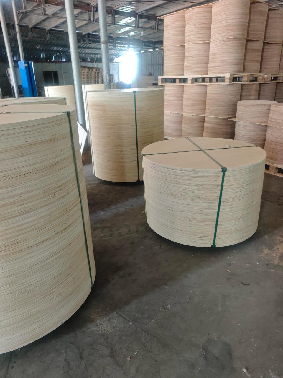 Plywood Cable Reel Flanges — Industrial warehouse with flange inventory
