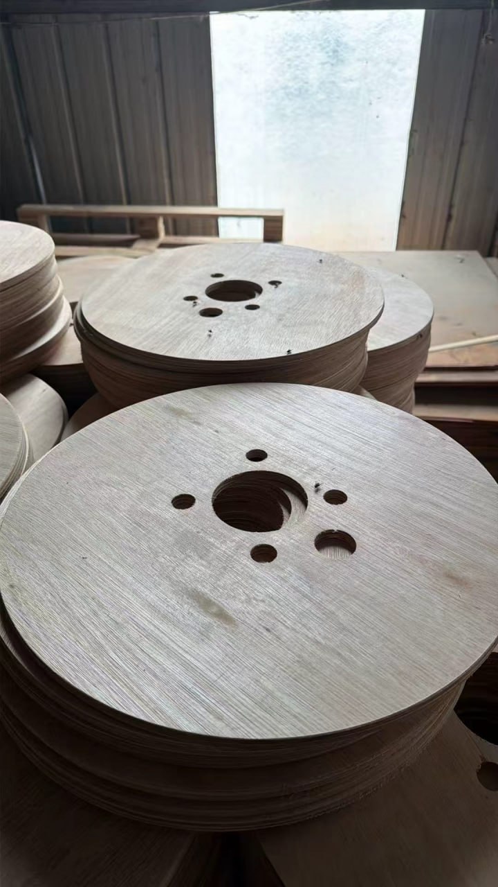 Plywood Cable Reel Flanges — Cable drum flange detail