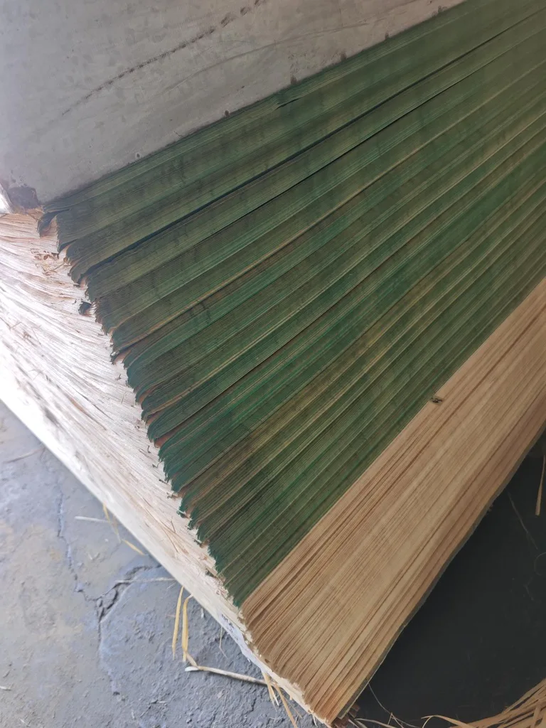 Engineered veneer panel 03