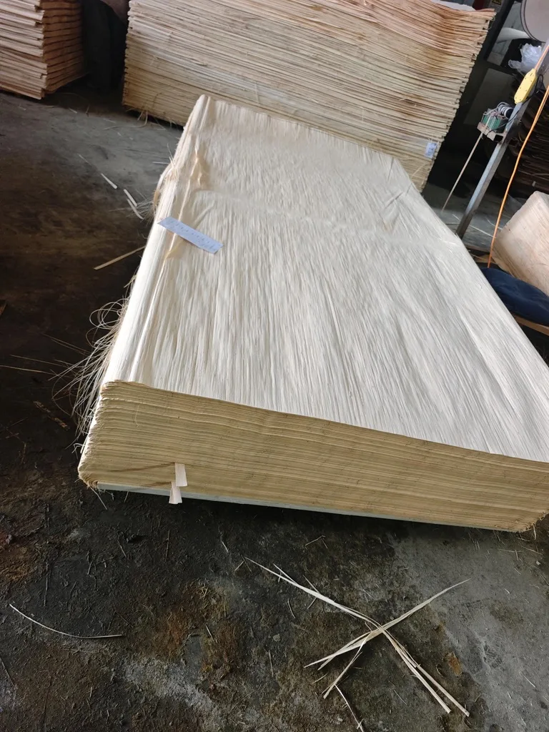 Engineered veneer panel 04