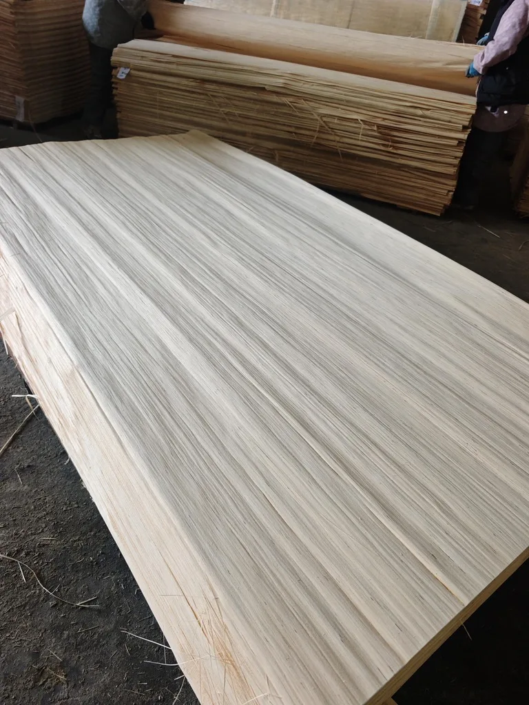 Engineered veneer panel 07