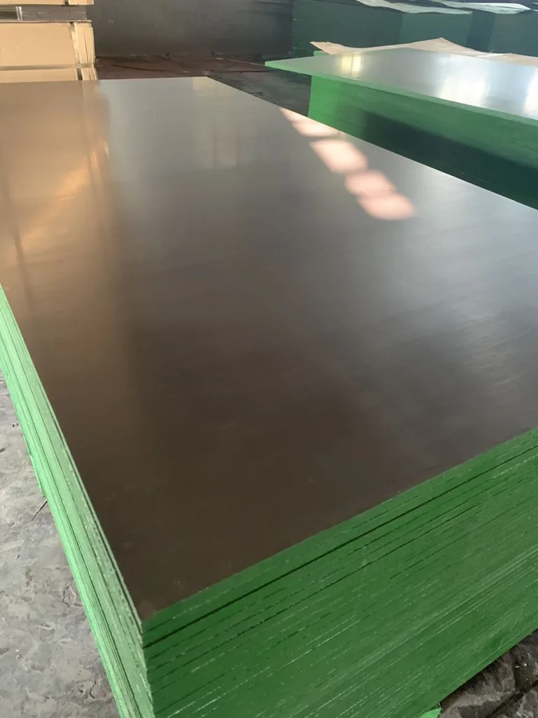 Film faced plywood surface 4