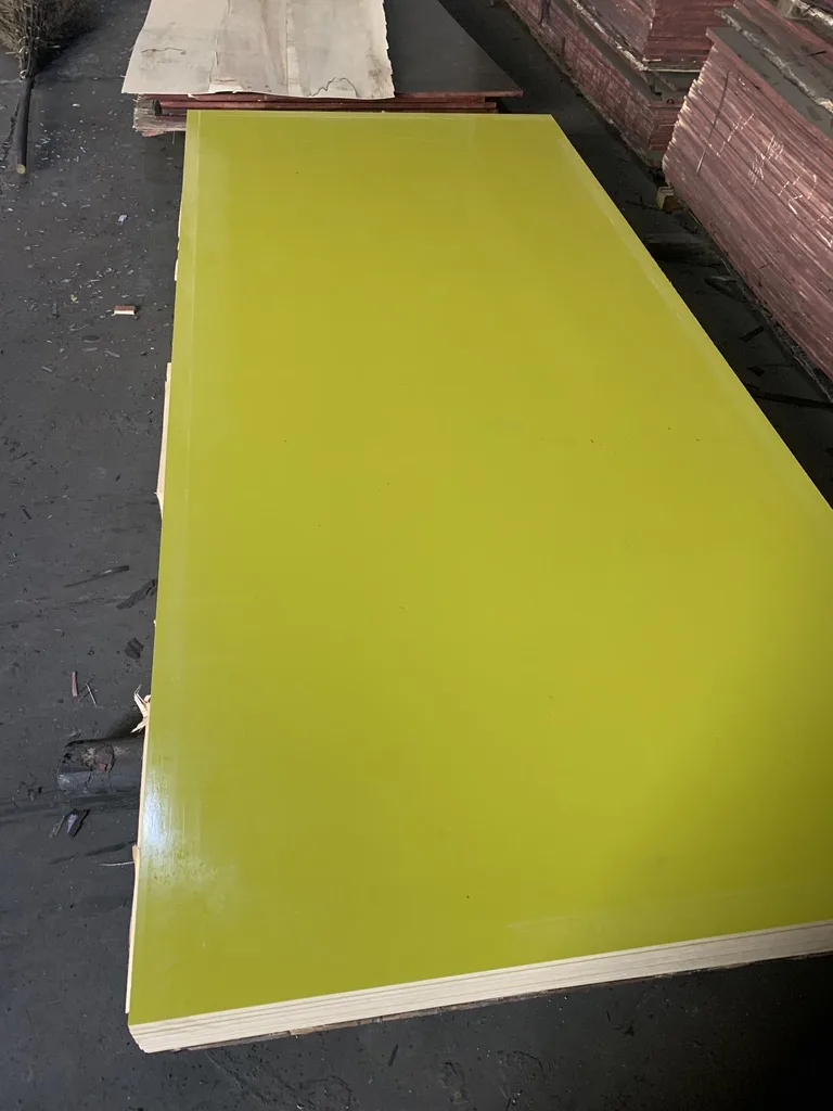 Green film faced plywood 02