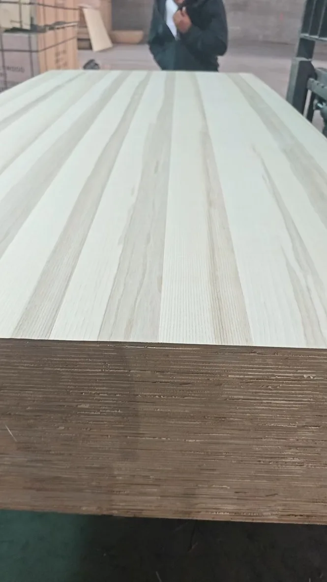 Ash veneer on MDF panel