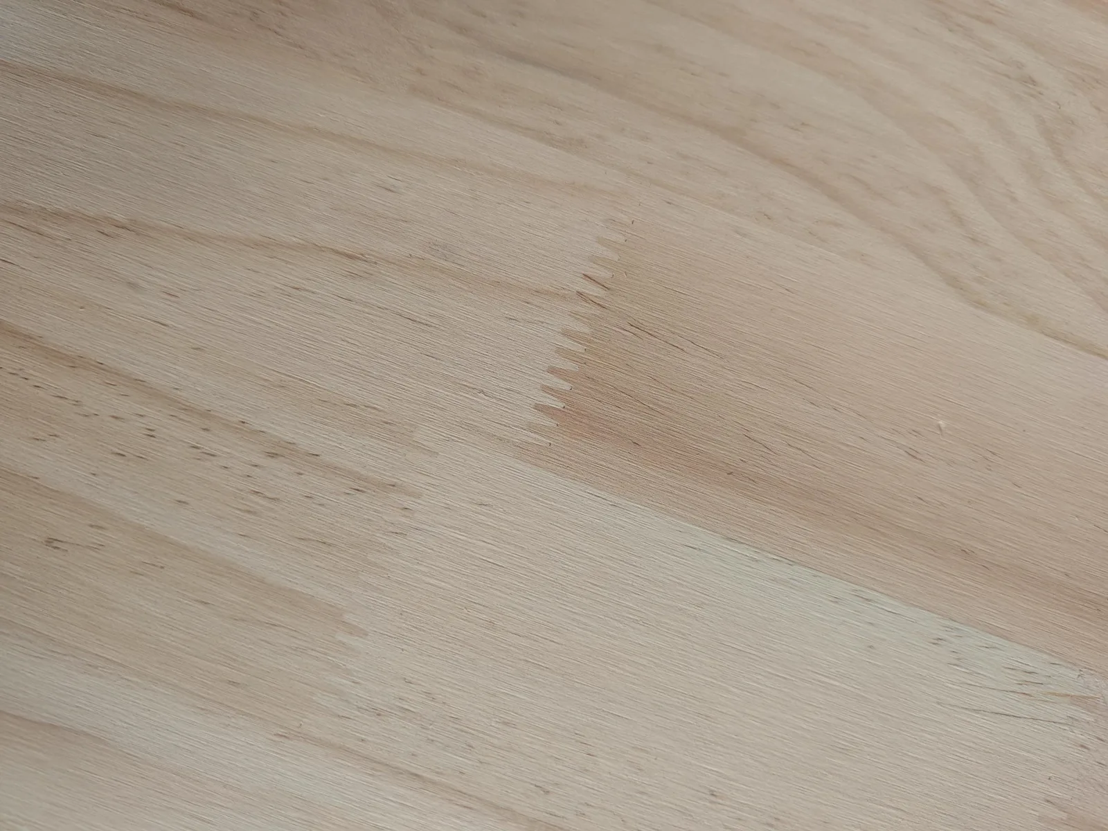 Pine finger joint detail