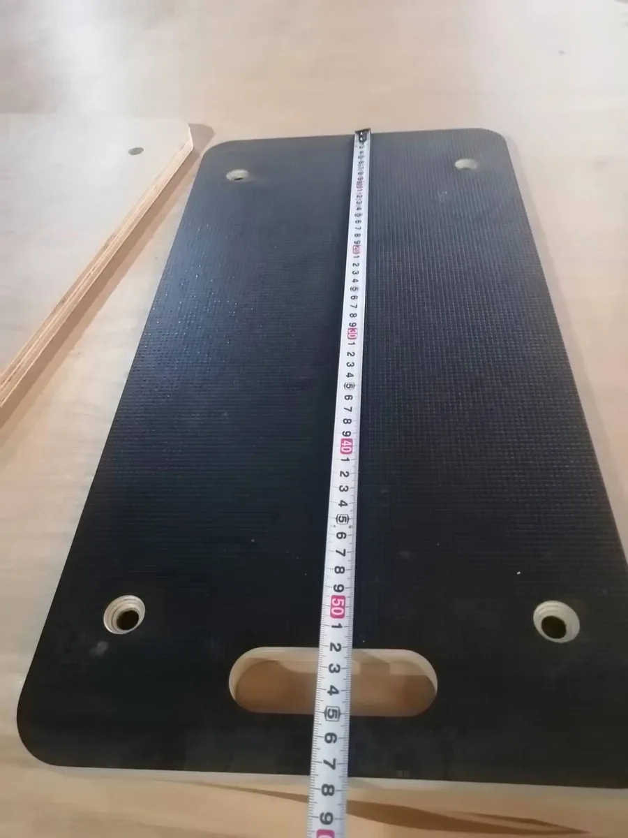 Anti-slip film faced plywood dolly deck