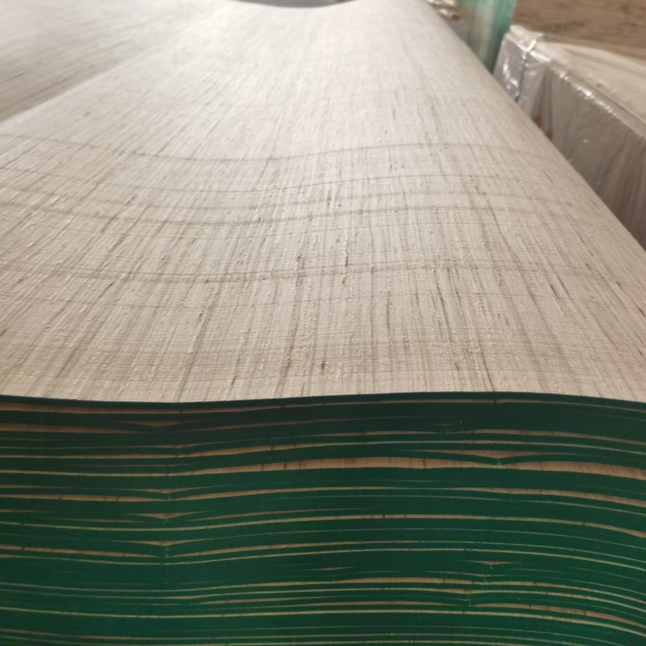 Engineered wood products — plywood, blockboard, veneer panels and custom components from Pilot Dewei Wood